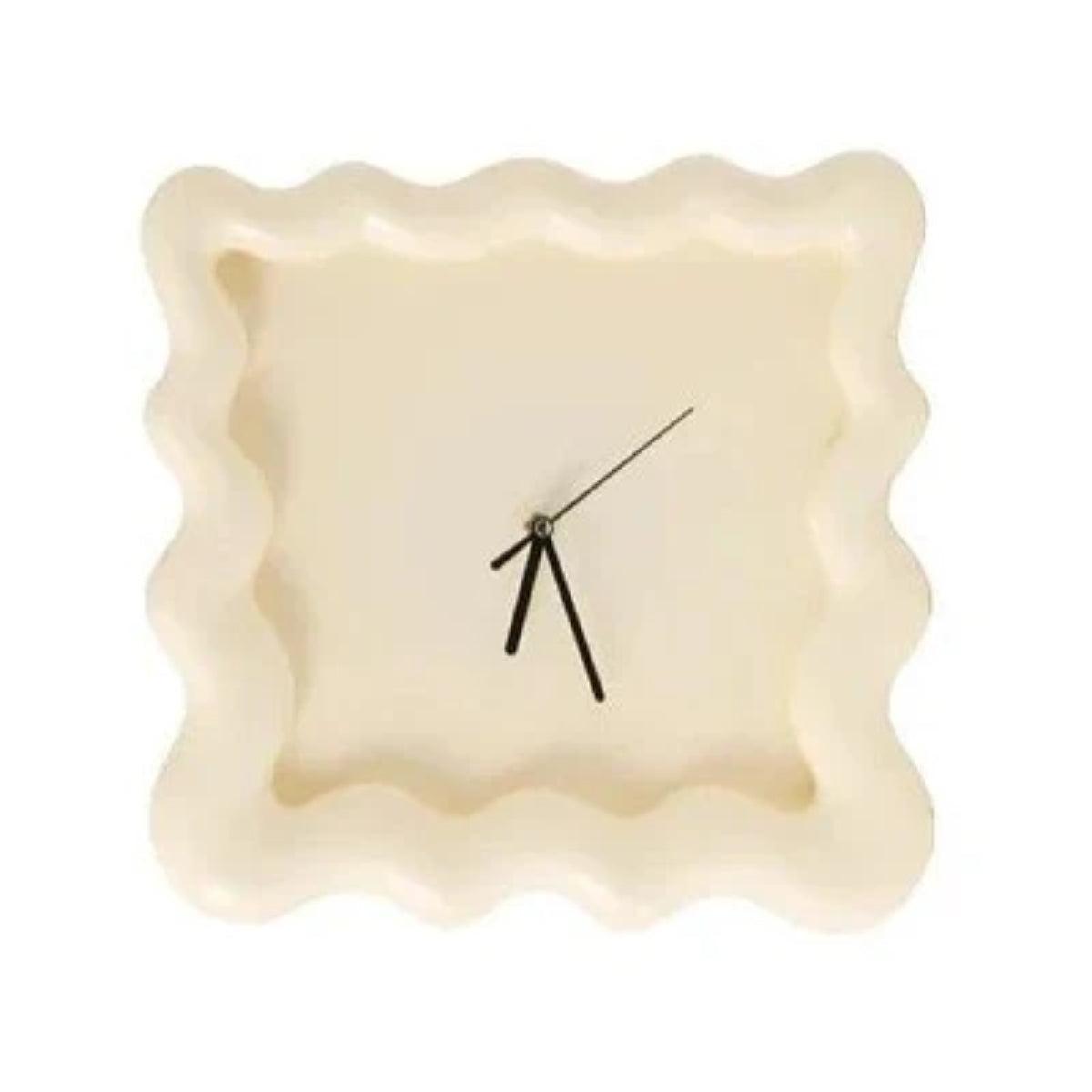 Modern Minimalist Silent Wall Clock With Wavy Square Frame