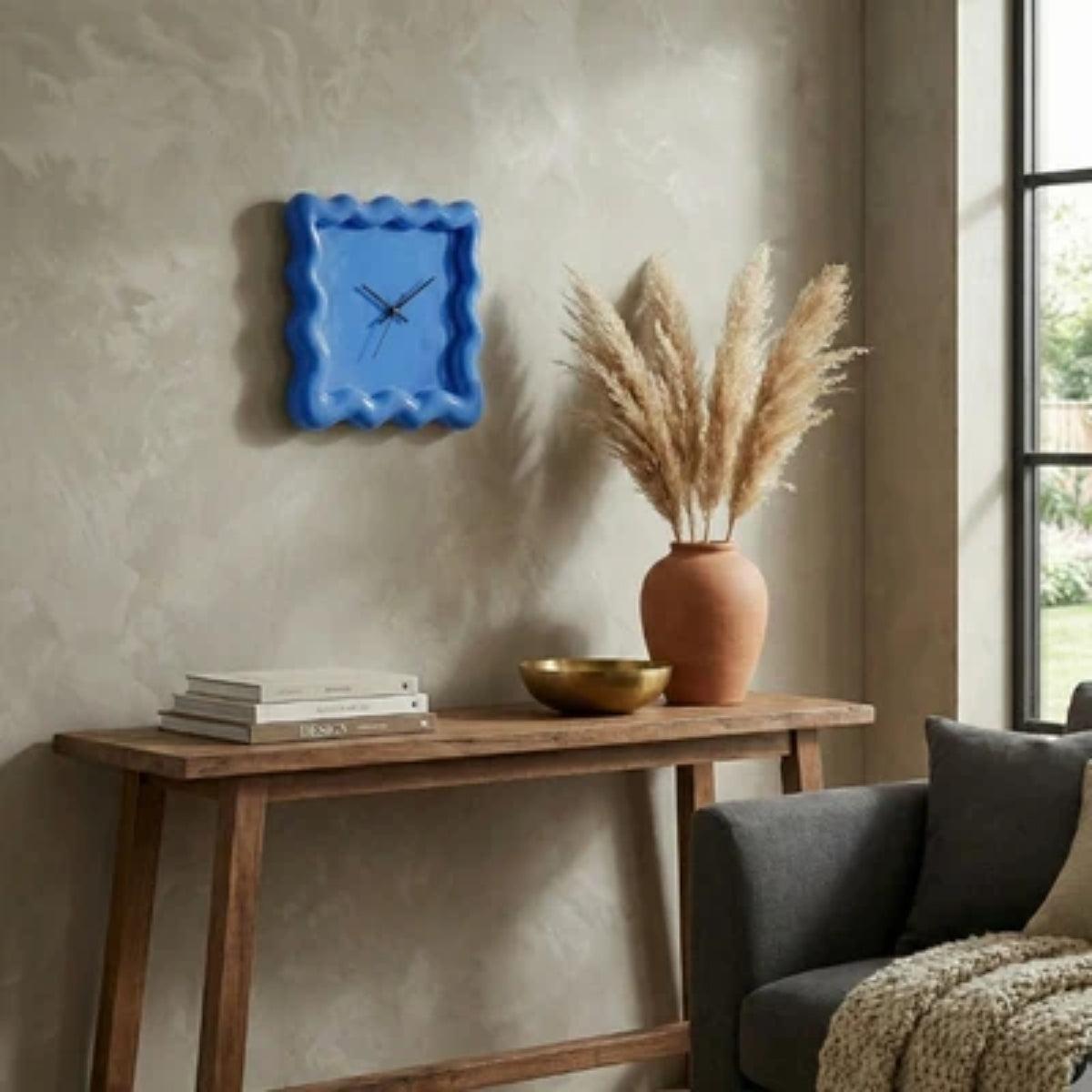 Modern Minimalist Silent Wall Clock With Wavy Square Frame