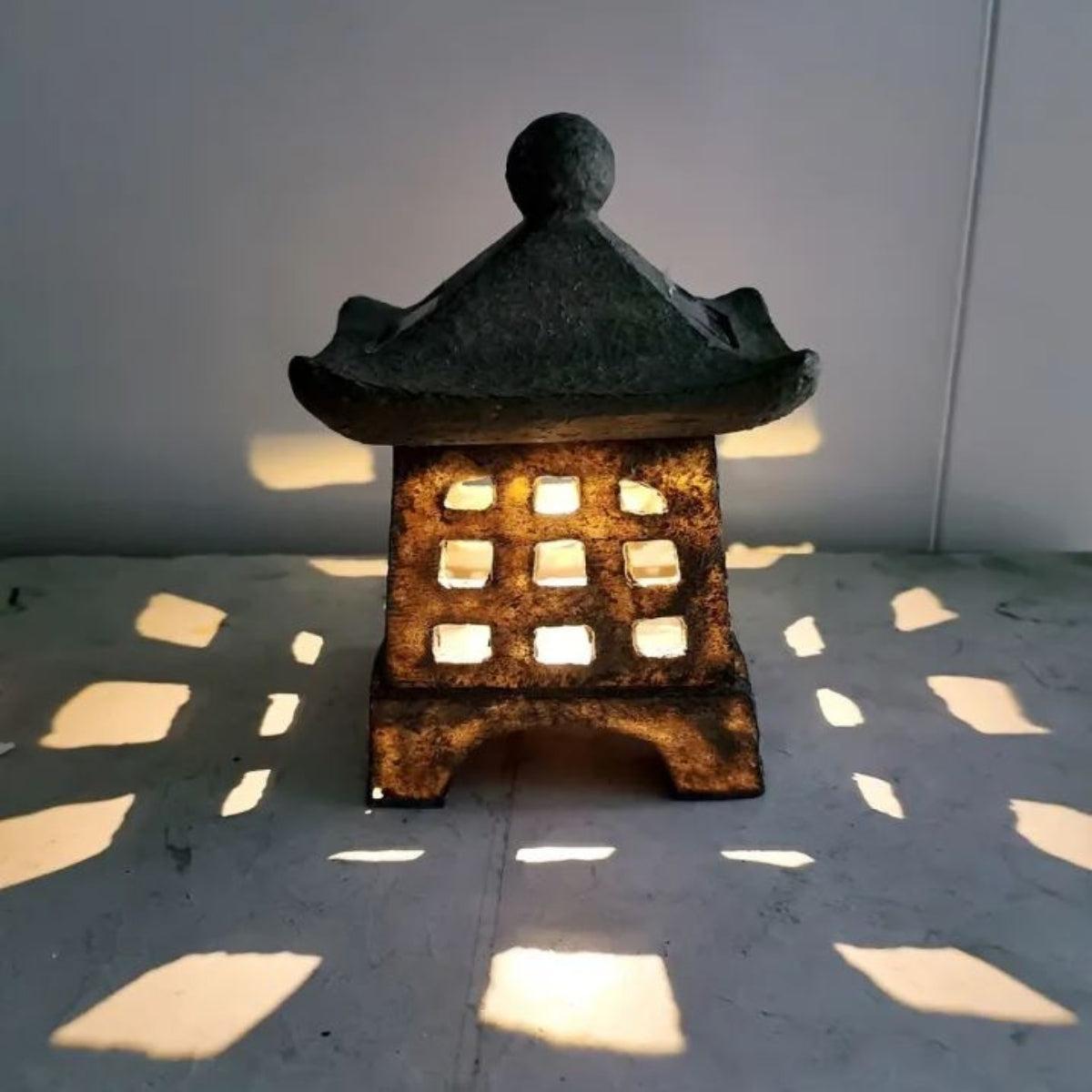 Solar Powered Pagoda Garden Light For Outdoors