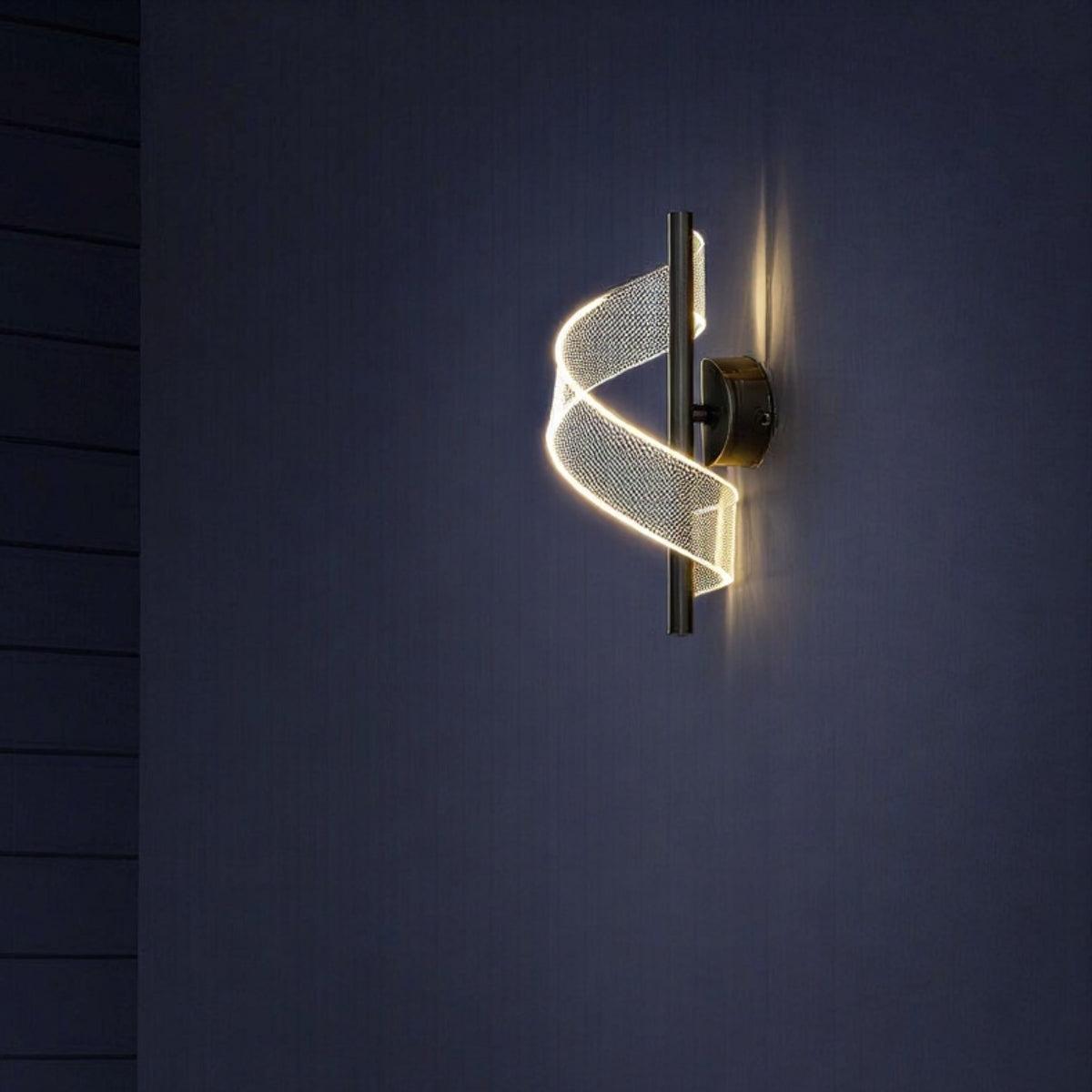 Decorative Wall Sconce Light With Elegant Spiral Ribbon Design