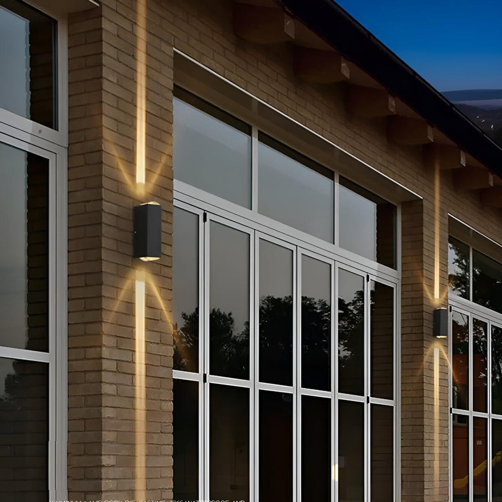 Double Beam Outdoor Light Fixture With Up Down Lighting
