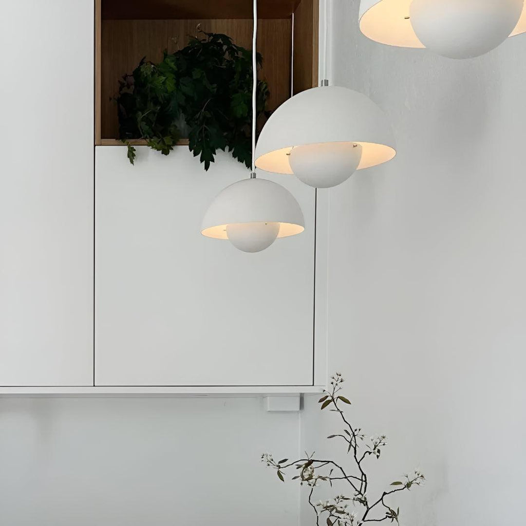 Flowerpot Styled Pendant Light With Flower Bud Design