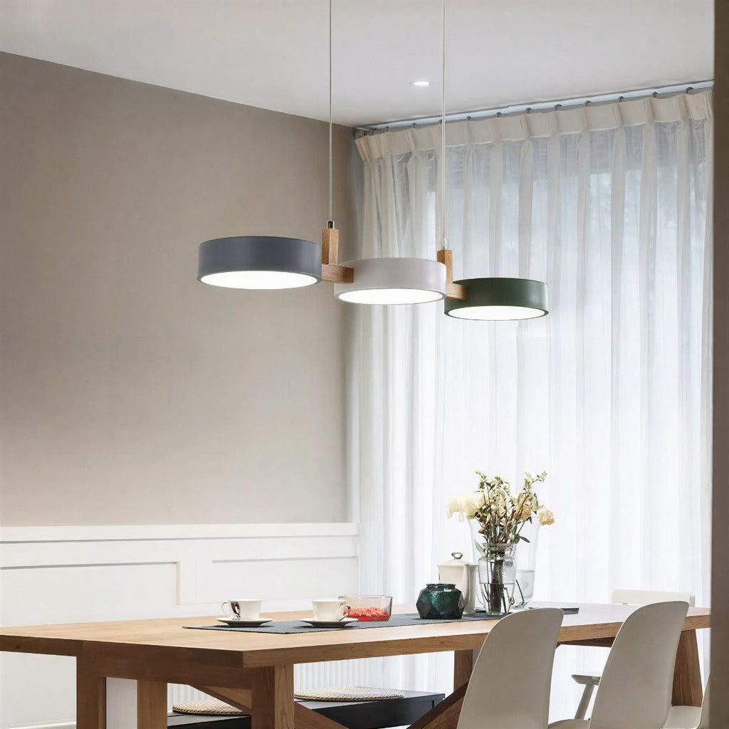Linear Nordic Pendant With 3 Light Fixtures