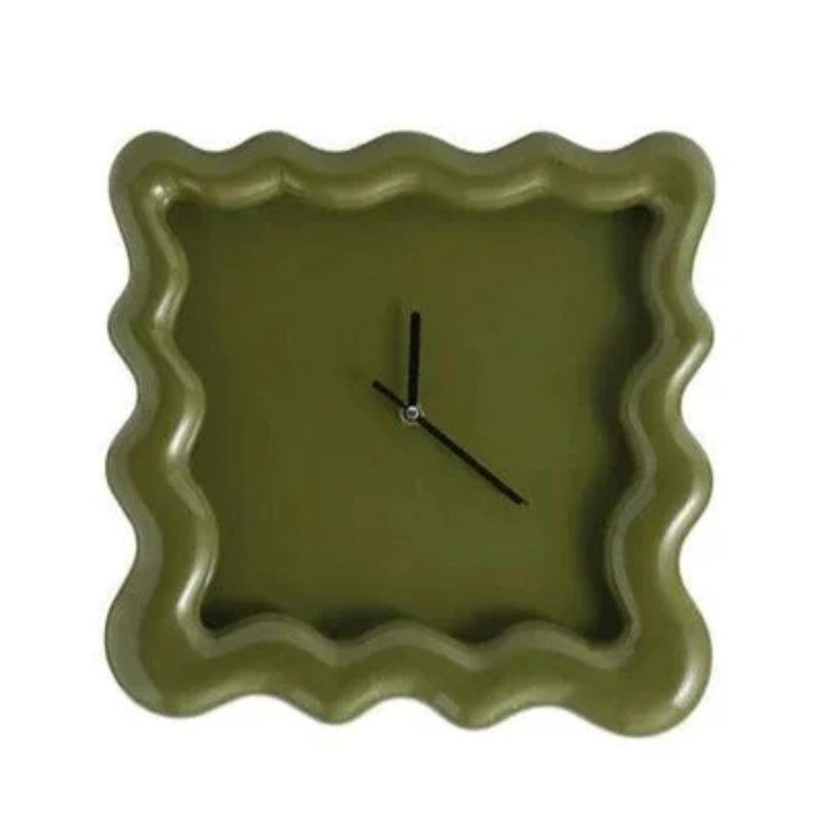 Modern Minimalist Silent Wall Clock With Wavy Square Frame