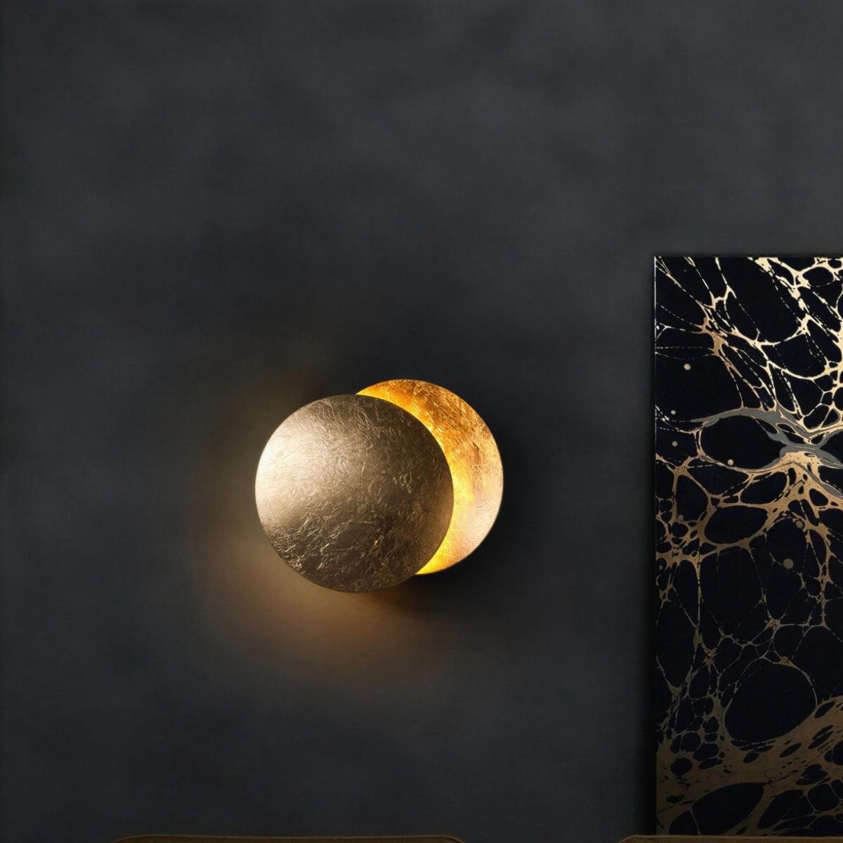 Modern Wall Light With Adjustable Rotating Eclipse Effect