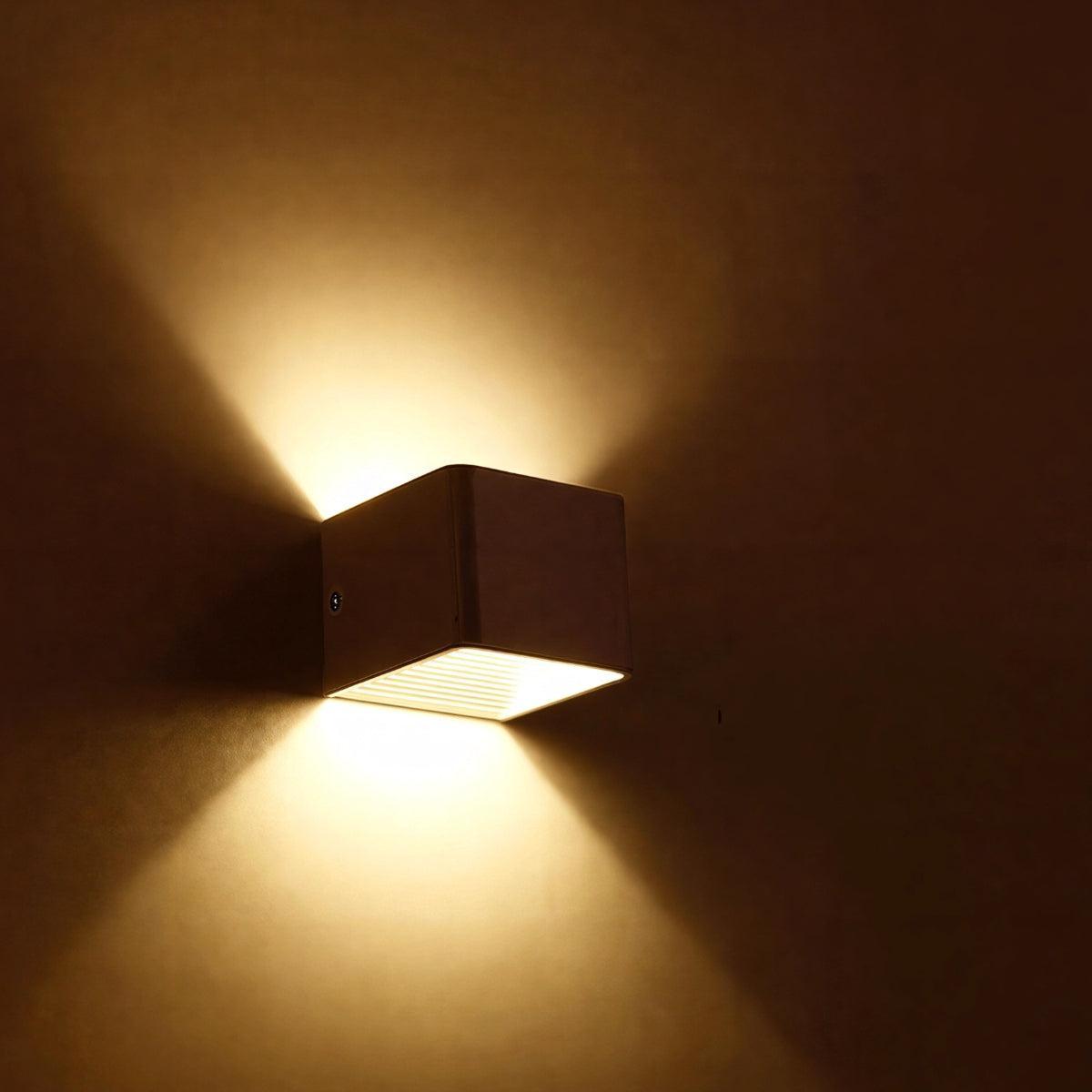 Multi Directional Remote Control Geometric Cube Wall Lamp With Colour Changing