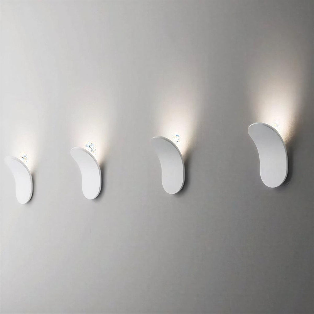 Nordic Curved Sculptural Wall Sconce Light With Ambient Wall Lighting