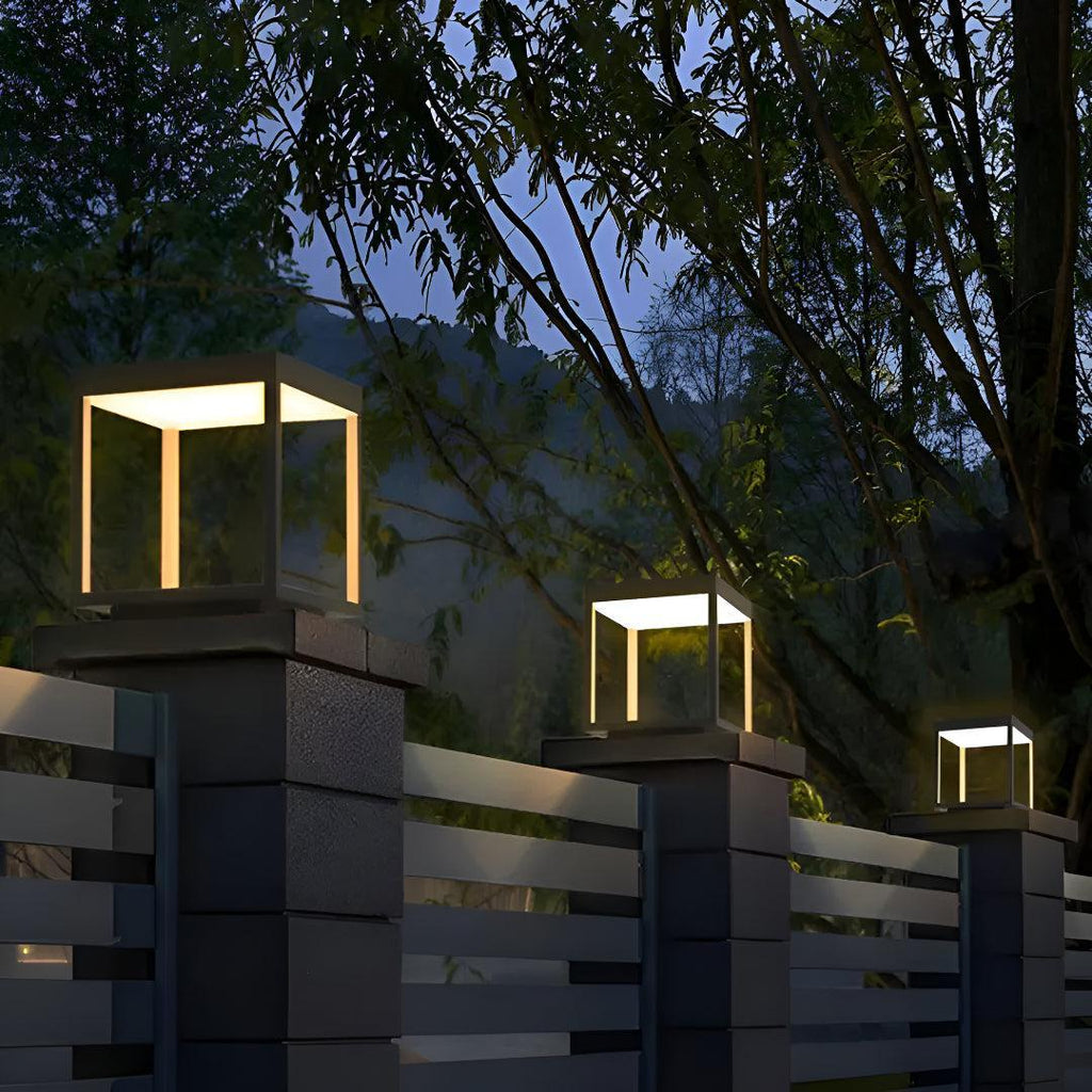 Outdoor Fence Post Light Fixture With Open Frame Design