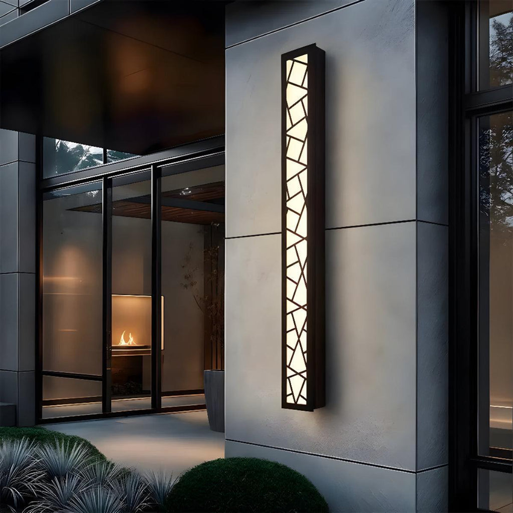 Outdoor Wall Light Fixture With Geometric Lattice LED Bar