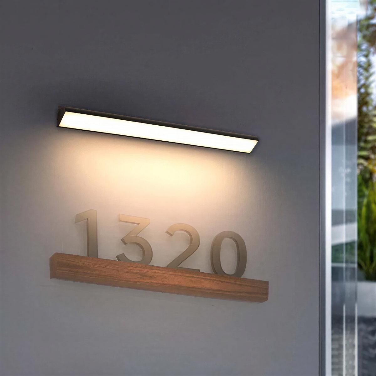 Outdoor Wall Light With Modern Linear Illumination Design