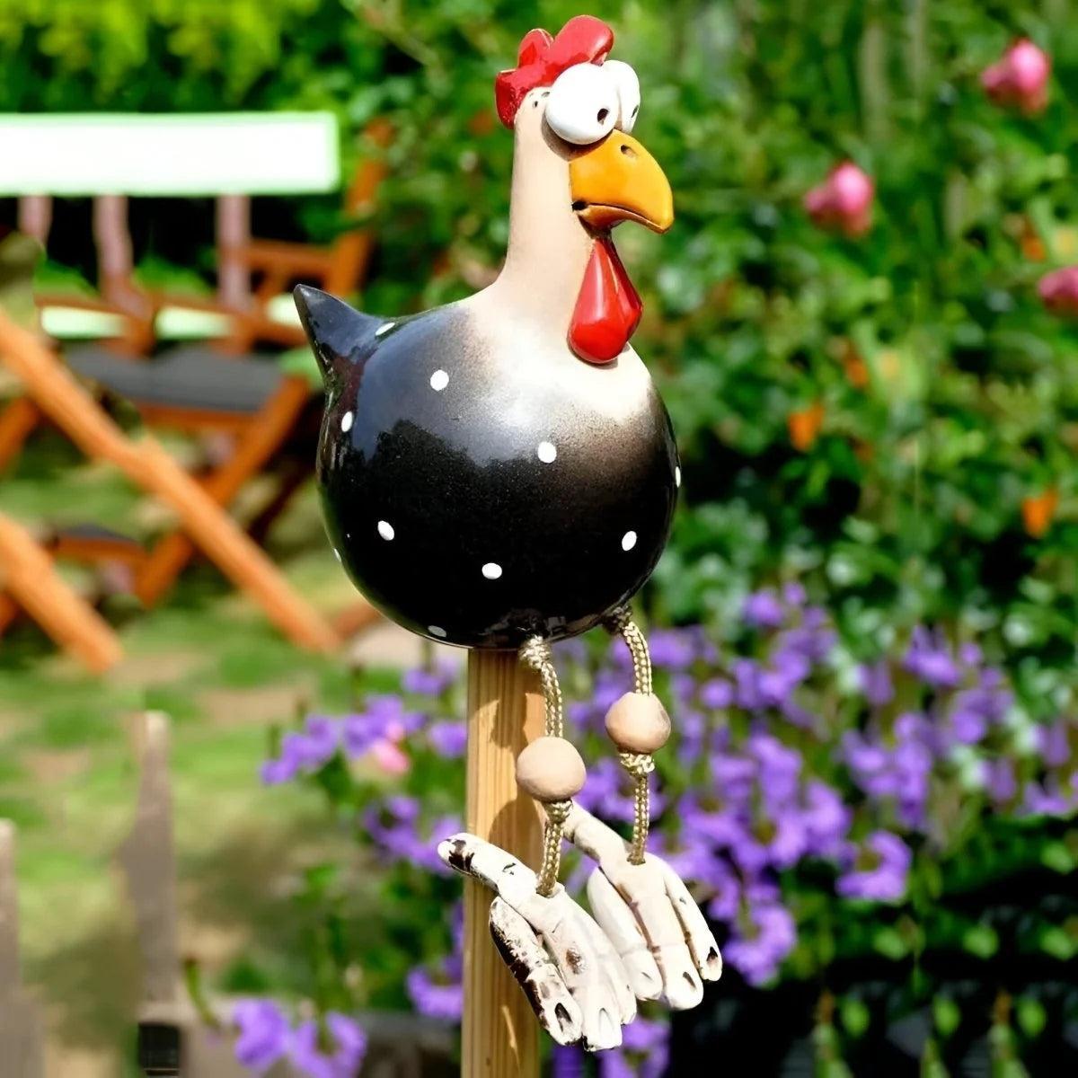 Sitting Farmhouse Chicken Garden Decoration With Expressive Eyes
